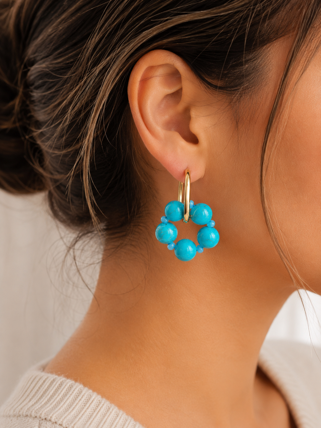 Boucles d’oreilles créoles Turquoise – Élégance artisanale ✨