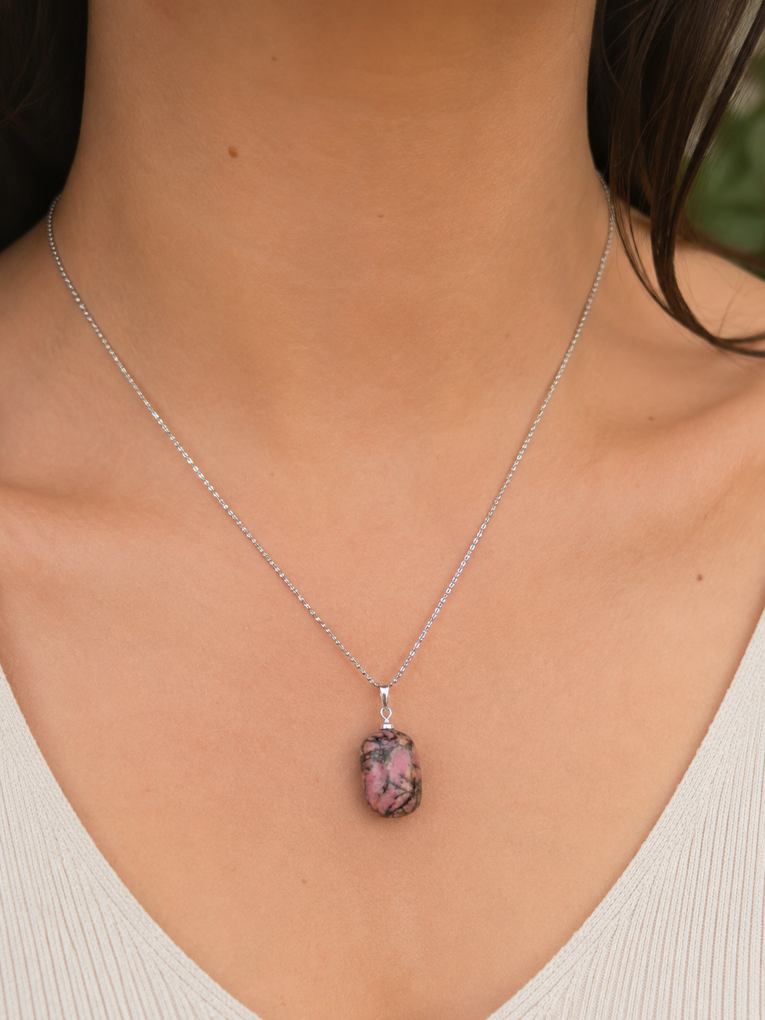 Pendentif Pierre Roulée en Rhodonite