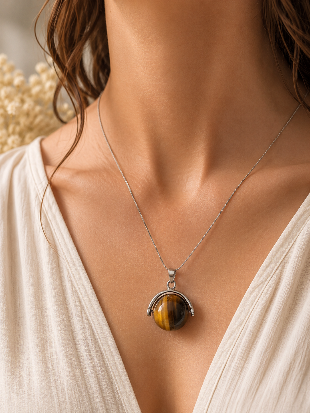 Collier Pendentif Œil de Tigre – Protection & Élégance Naturelle