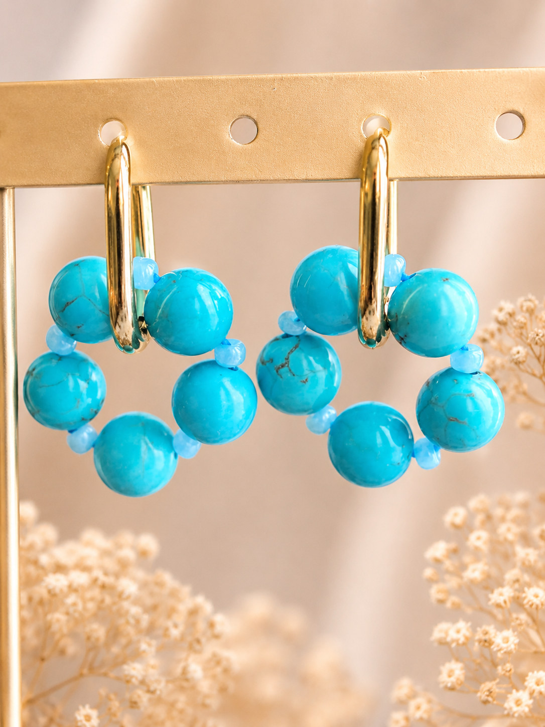 Boucles d’oreilles créoles Turquoise – Élégance artisanale ✨