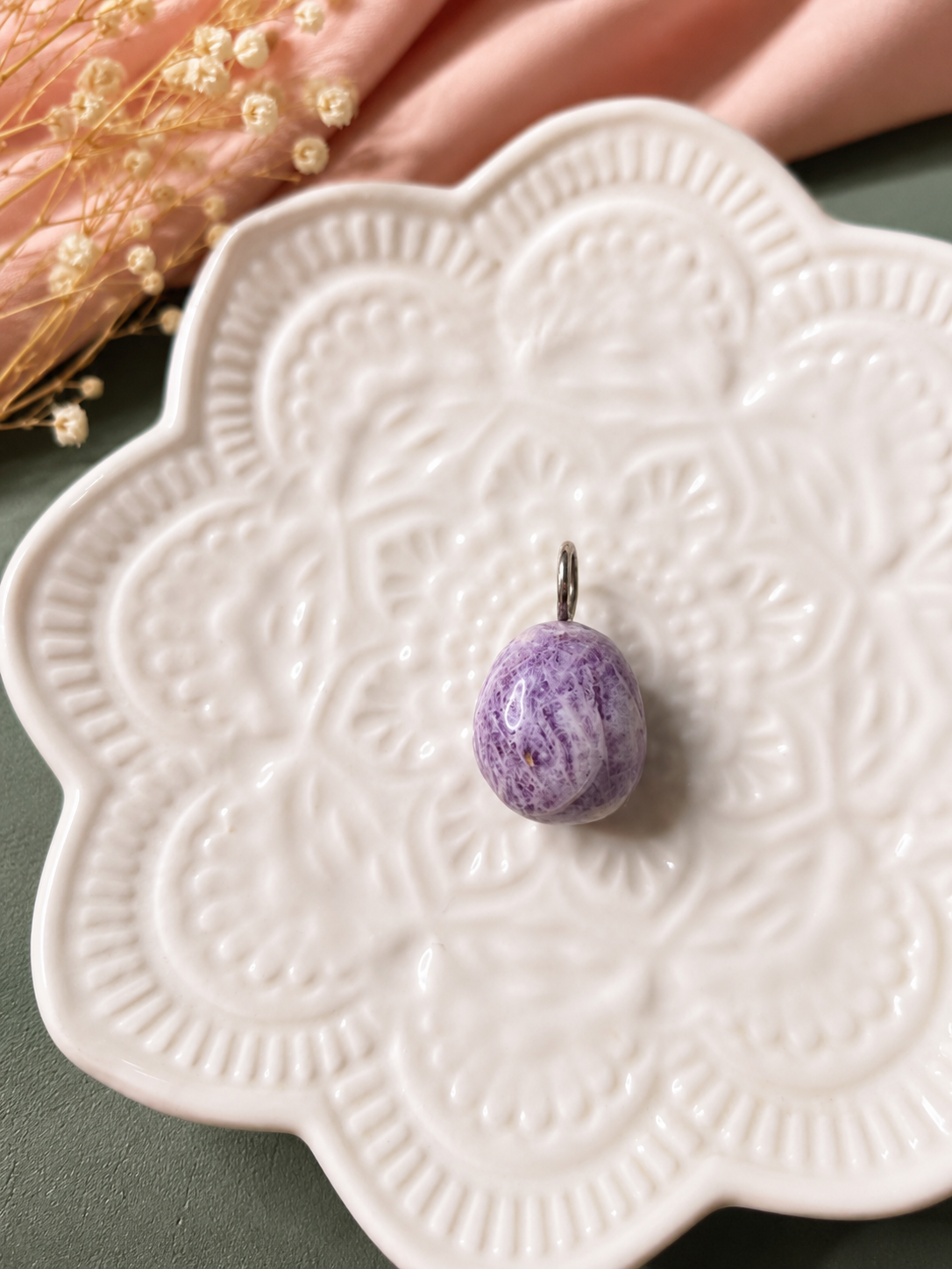 Pendentif Pierre Roulée en Charoïte