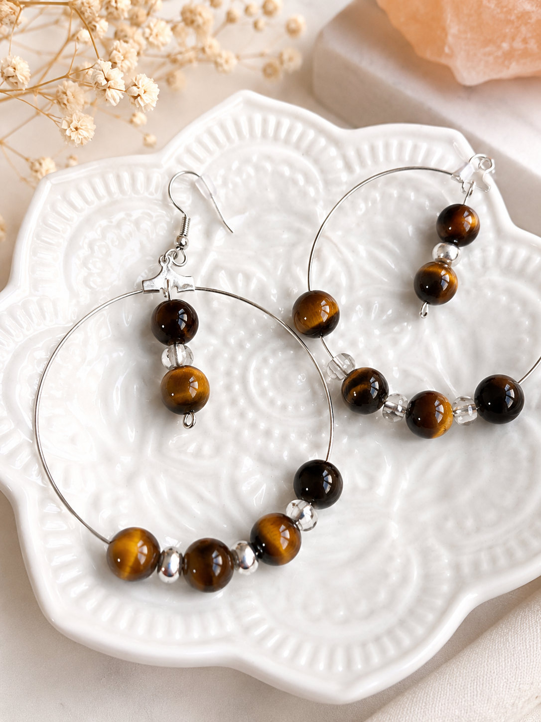Boucles d’Oreilles Créoles Artisanales – Œil de Tigre